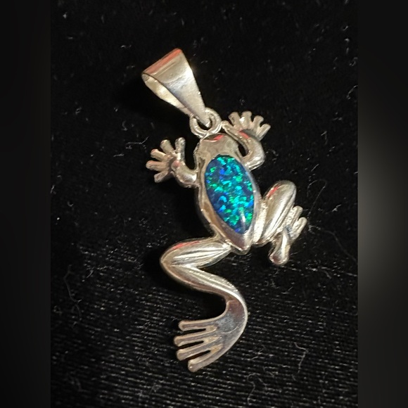 Elanie Cardenas Taxco Mexico 950 Silver & Opal Frog Pendant - Picture 1 of 4